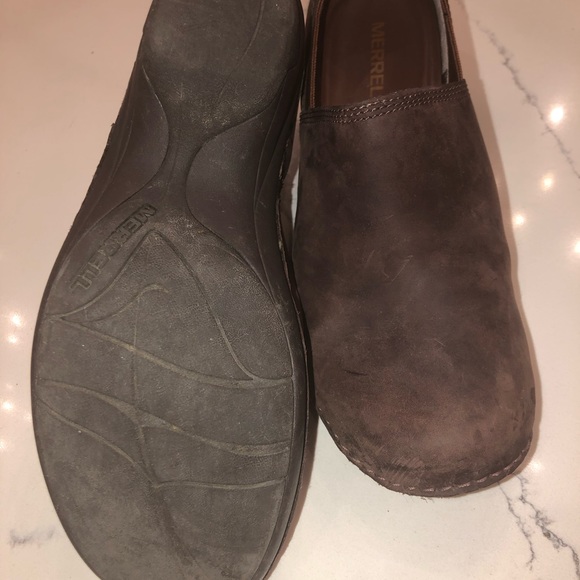 Merrill brown Leather Clogs - Picture 4 of 5